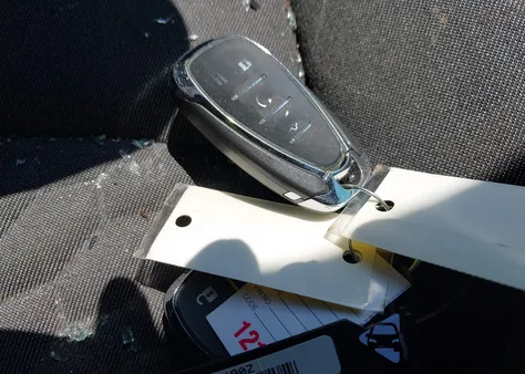 2018 Chevrolet Equinox Lt from USA, damaged, VIN 3GNAXSEV3JS608192